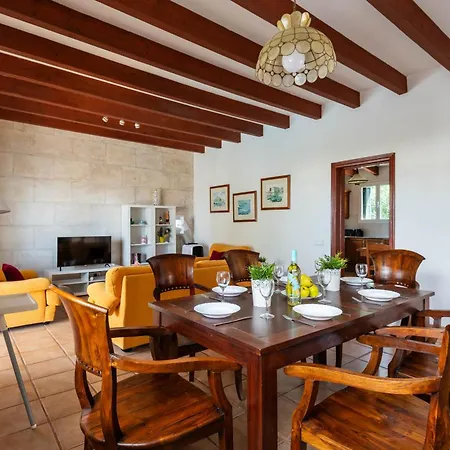 Remos Villa Binibeca