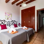 Remos By Escape * Binibeca